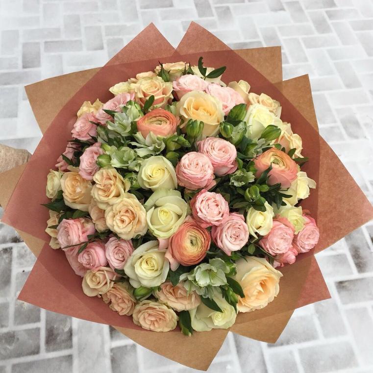Купить букет / цветы Дивный в Москве с доставкой по отличной цене