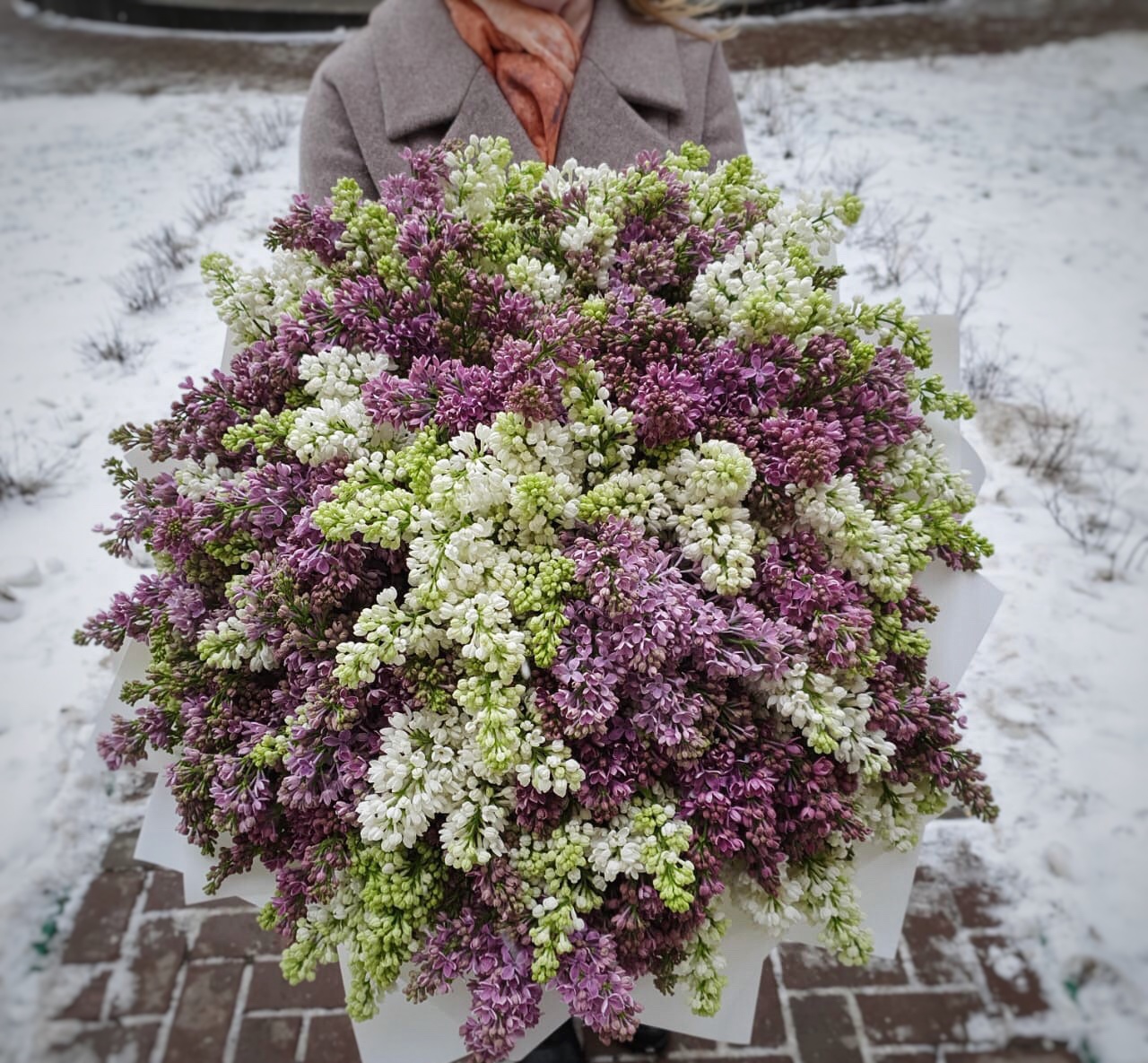 Купить букет / цветы Облако сирени в Москве с доставкой по отличной цене