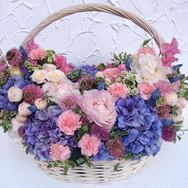 Купить букет / цветы Великолепие 1 в Москве с доставкой по отличной цене