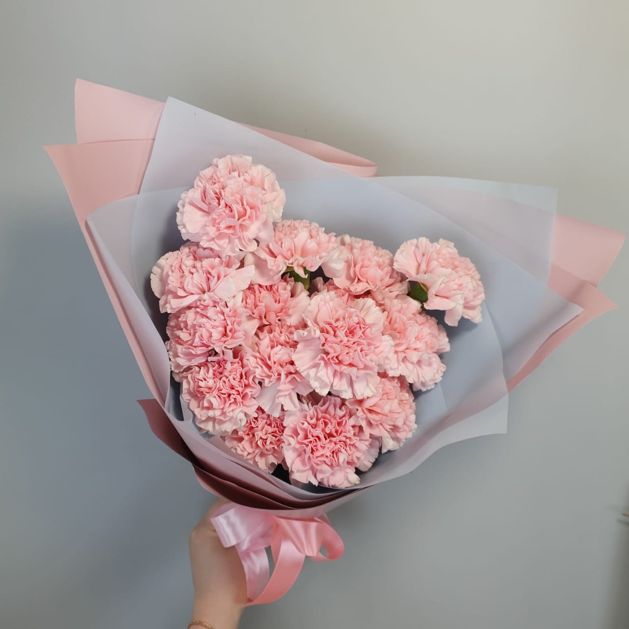 Купить букет / цветы Эльза в Москве с доставкой по отличной цене
