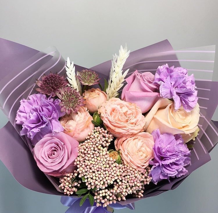 Купить букет / цветы Аланд в Москве с доставкой по отличной цене